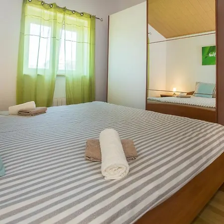 Verica Appartamento Nova Vas (Porec)